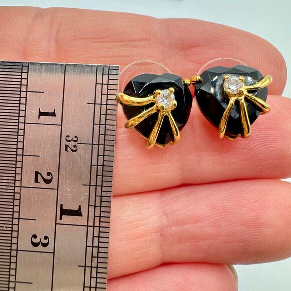 SETA Black Faceted Heart Earrings Gold Tone Cage Rhinestone Studs Gift Signed - Picture 9 of 11